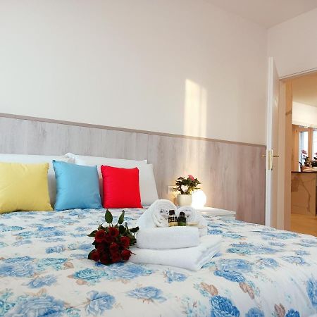 Arcobaleno Room Venezia เมสเตร ภายนอก รูปภาพ