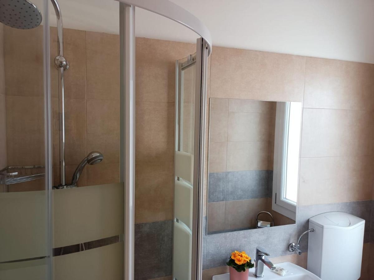 Arcobaleno Room Venezia เมสเตร ภายนอก รูปภาพ
